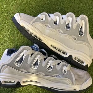 Osiris D3 2001 Gray Light Grey Retro Skateboarding Chunky Shoe Men’s Size 13 EUC